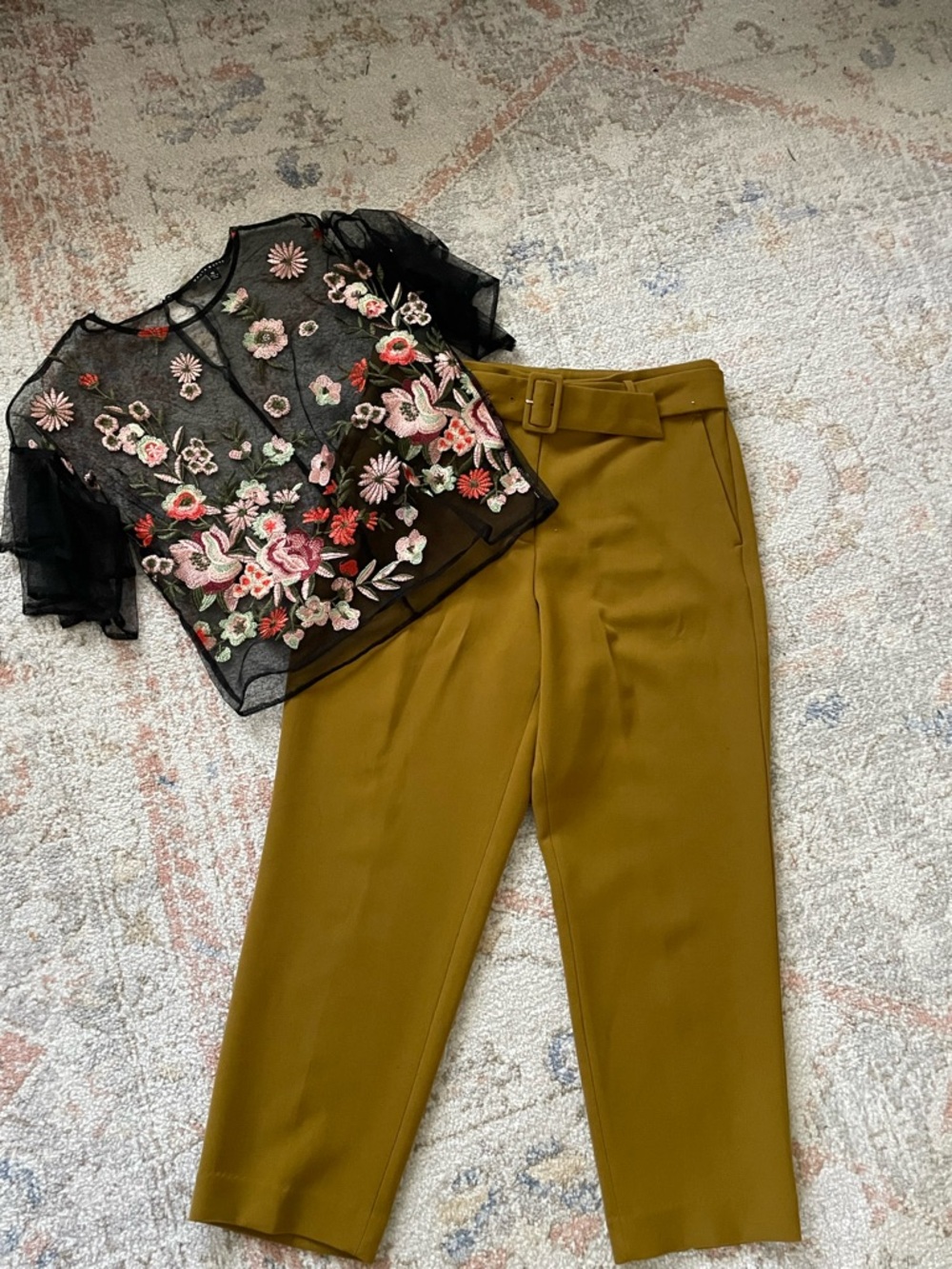 Anne Taylor Olive Cropped Trousers